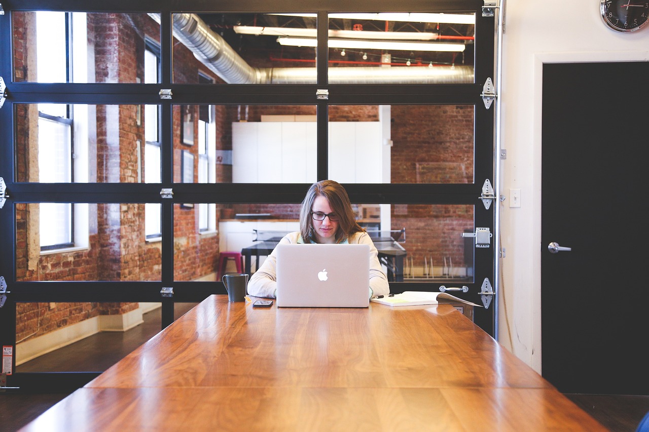 Why is There an Absence of Women Business Book Authors?